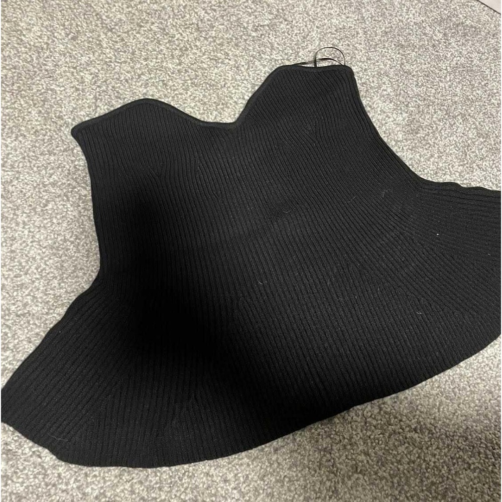 Brand New Strapless Ribbed Top